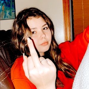 Meet your Posher, Cali lynn